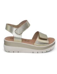 SANDALIAS CON CUÑA PLATINO 17684