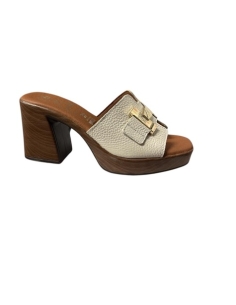 SANDALIAS CON TACON BEIG 18471