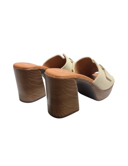 SANDALIAS CON TACON BEIG 18471